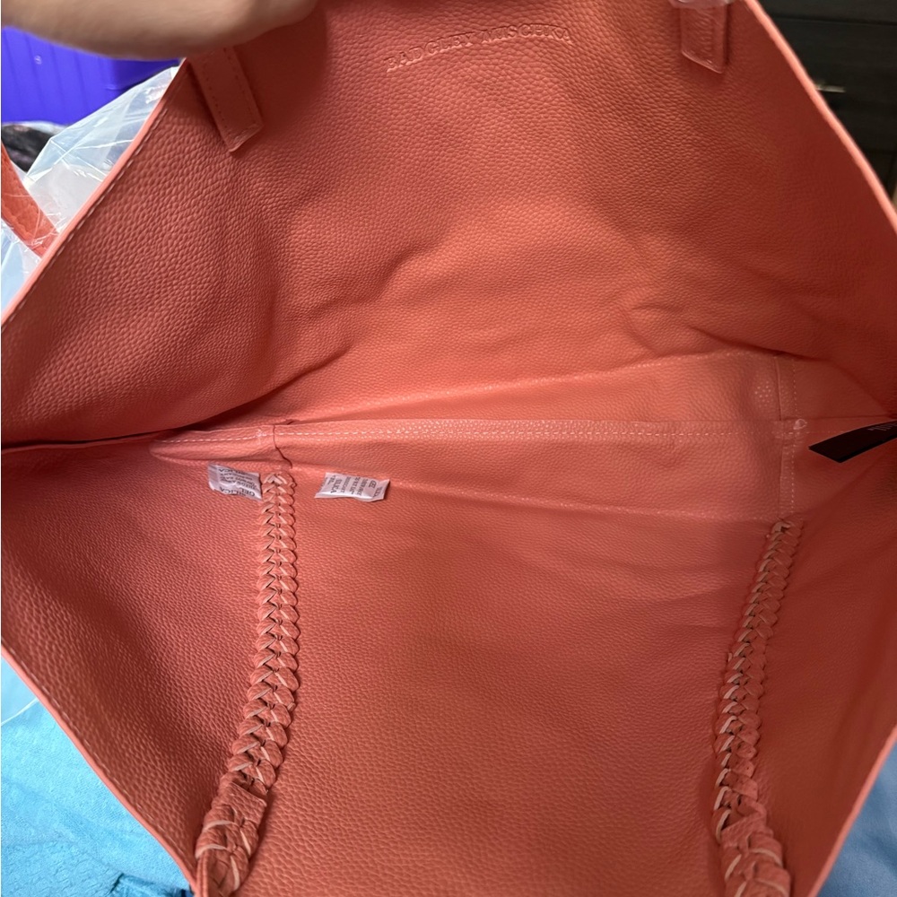 NWT Badgley mischka tote - Picture 3 of 4